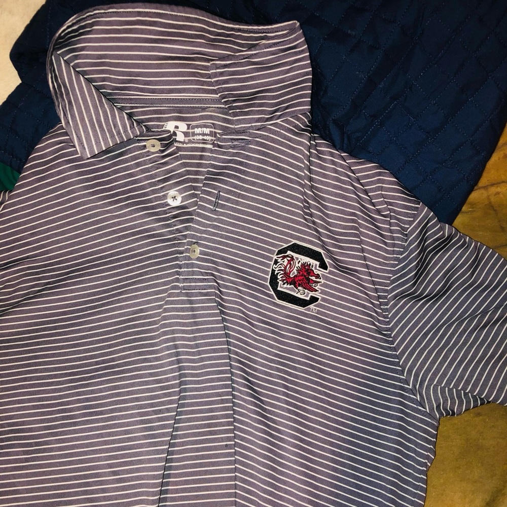 Gamecocks shirt very comfortable almost like silk feel